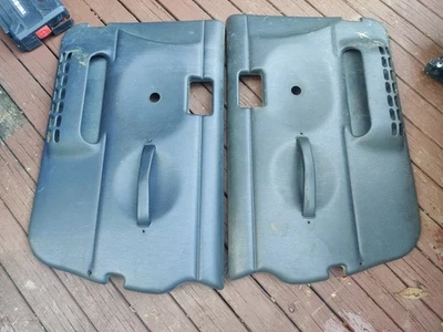 1997 - 2006 PAINÉIS DE PORTA COMPLETA JEEP WRANGLER CINZA ESCURO - Imagem 1 de 3