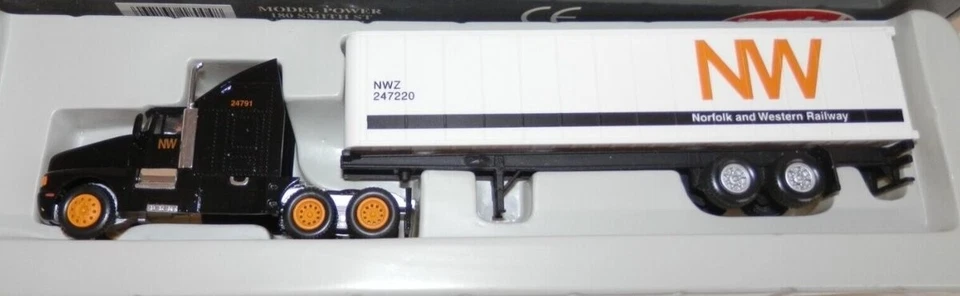 Model Power 18004 HO Norfolk & Western LH Tractor w/STD Box Trailer #247220 - Image 1 of 1