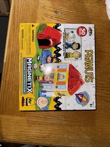 Cra-Z-Art 50pc PEANUTS 3D Building Playset with Figures & Tiles #35293 - Picture 1 of 2