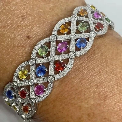 Brazalete para mujer multicolor de corte ovalado de 7,00 quilates enchapado en oro blanco de 14 quilates Foto 1 de 4