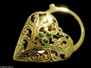 K12.1 LARGE 9K Gold NATURAL Emerald Clover Filigree Heart PADLOCK Clasp Pendant - Picture 1 of 3