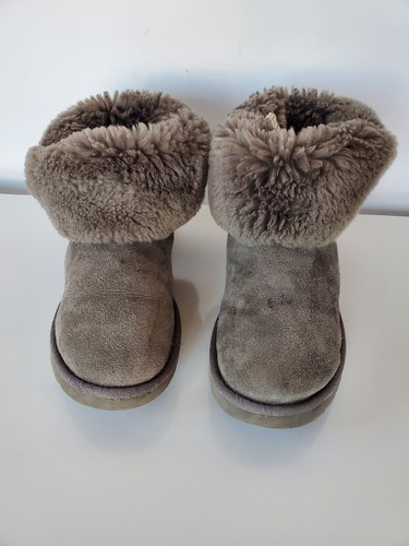 Stivali invernali UGG da donna Bailey Botton II taglia 9 grigi pelle scamosciata foderati