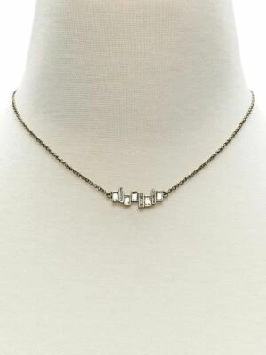 Banana Republic Women's Baguette Delicate Necklace NWT 49.99 - Image 1 of 2