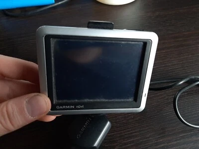 Garmin Nüvi 1200 Akku Defekt Mit Karte Update Kann Man Selber Machen - Bild 1 von 4