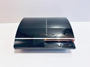 Consola Sony PlayStation 3 PS3 60GB CECHA00 retrocompatible Japón con control remoto - Imagen 1 de 8