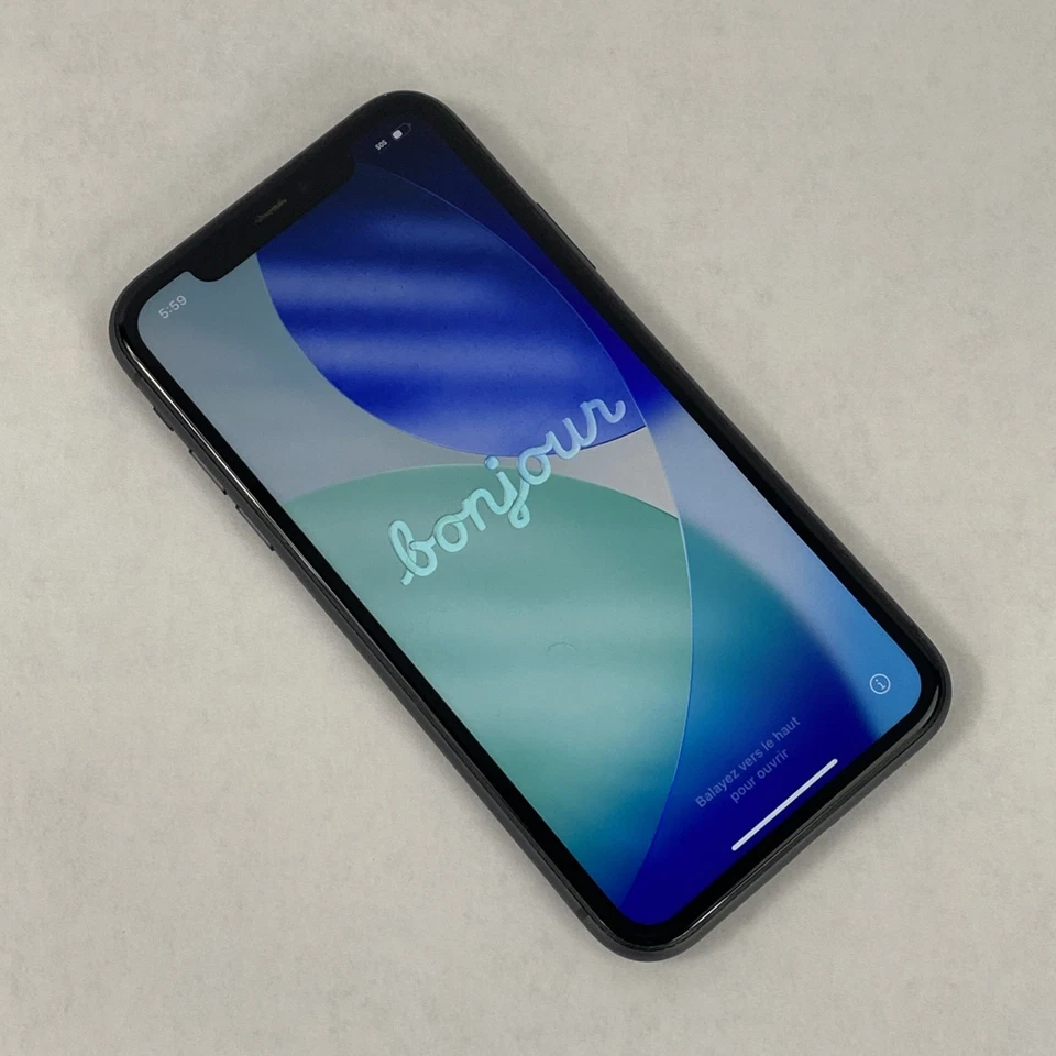 Apple iPhone 11 A2111 64 GB Desbloqueado 6.1" Negro IOS 26.0.1 Foto 1 de 4