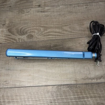 Babyliss PRO Nano Titanium Ultra-Thin Flat Iron 1", Model BABNT3072TN - Image 1 of 4