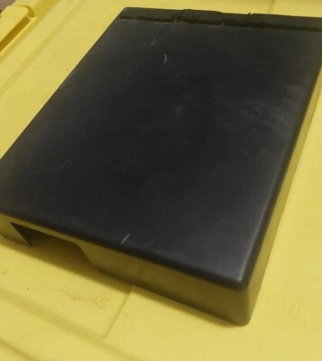 94-97 PICKUP NISSAN CARROCERÍA DURA MOTOR D21 ORDENADOR ECM ECU CUBIERTA 7482688G20 Foto 1 de 4