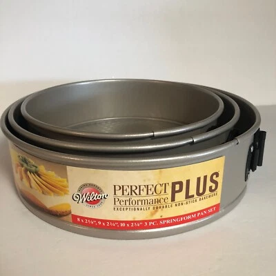 WILTON PERFECT PERFORMANCE PLUS 3 Pc SPRINGFORM SET NONSTICK BAKEWARE - Image 1 of 4