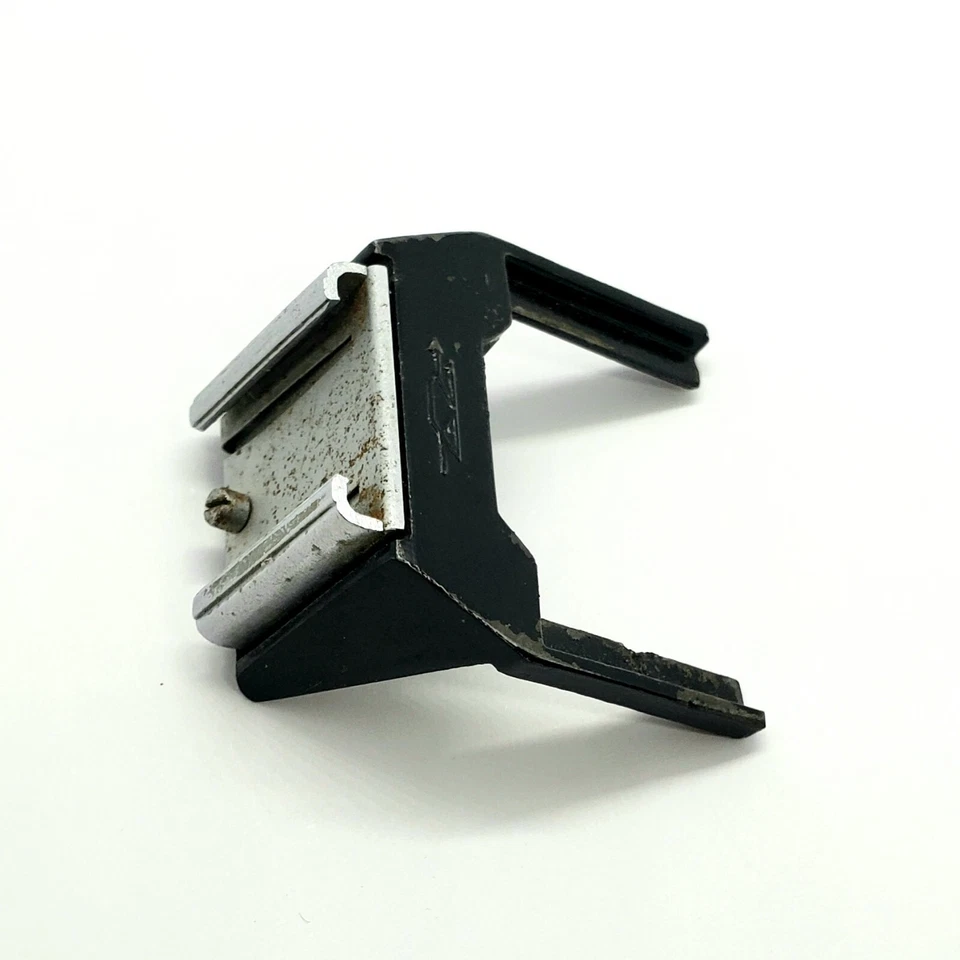 Zenit B Flash Mount Accessory Replacement Repair Part - Image 1 of 1