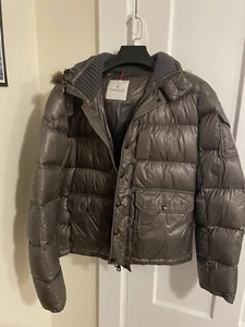 Moncler Hubert - Picture 1 of 7