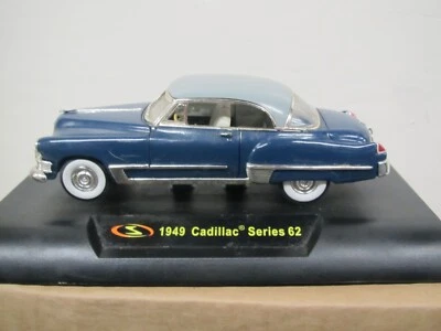 Vintage Signature Series 1949 Cadillac Series 62 Sedan – 1:32 - Blue Gray Roof - Image 1 of 4