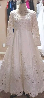 Свадебное платье русалки alfred angelo  - Изображение 1 из 4