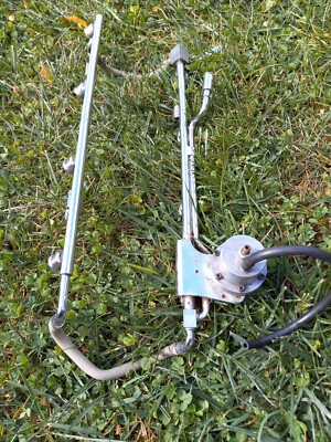 Топливопроводы 1986-1993 Ford Mustang 5,0 л с регулятором вторичного рынка Cobra GT40 302 - Изображение 1 из 2