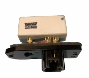 HVAC Blower Motor Resistor Kit Dorman 973-461 fits 98-02 Toyota Corolla - Bild 1 von 5