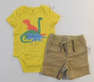 Gap Baby Boy Bodysuit Cargo Shorts Yellow Khaki SIZE 12-18M Dinosaur’s NEW - Picture 1 of 6