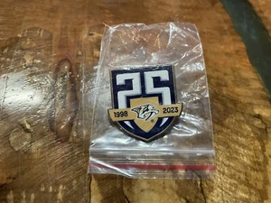 NHL Nashville Predators 25th Anniversary Lapel Bag Pin - Hockey Team - TN - Logo - Picture 1 of 6