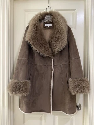 Abrigo mujer calvin klein imitación gamuza talla L Foto 1 de 4