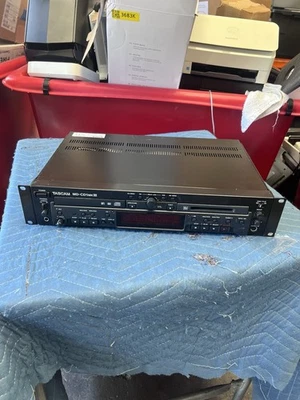 TASCAM MD-CD1 MK3 Minidisc Deck / CD Player MD-CD1 MKIII AS IS - Image 1 of 4