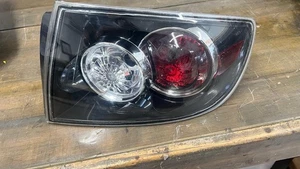 07-09 MAZDA 3 SEDAN OUTER TAIL LIGHT RIGHT PASSENGER SIDE MA2801136 - Picture 1 of 6