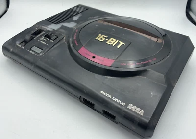 SEGA MEGADRIVE  HAA-2510 console VA6 motherboard only Japanese version - Image 1 of 4