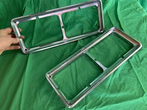 1976 - 1977 Oldsmobile Cutlass salon Headlight Bezel Trim Molding x2 - Picture 1 of 5