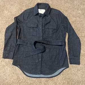 Level 99 EVEREVE EMME GIACCA SHACKET BLU DENIM CON CINTURA MEDIA NUOVA CON ETICHETTE PREZZO AL PUBBLICO CONSIGLIATO DAL PRODUTTORE $158 - Foto 1 di 18