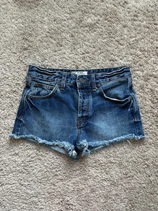 Pantalones cortos de mezclilla Free People Rock Uptown en lavado Harbor talla 24 - Imagen 1 de 6
