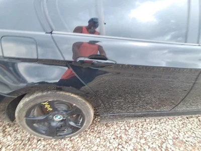 Used Rear Right Door Assembly Rear Side fits: 2011 Bmw 328I Sdn Rear Right Grade Foto 1 de 4