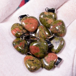 30 piezas Colgantes de cuentas de piedras preciosas de corazón de 16 mm de piedra natural Unakita para hacer joyas - Imagen 1 de 6