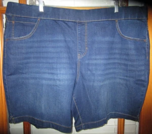 Terra & Sky womens NWT pull on bermuda shorts 4X 28W-30W - Picture 1 of 3