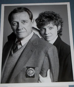 Publicity Photo 90's TV Show "Internal Affairs" - Richard Crenna & Kate Capshaw - Picture 1 of 1