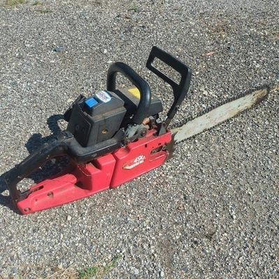 Vintage Jonsered 490 Chainsaw Running Good Condition - Image 1 of 4