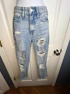 Pantalones de mezclilla para mujer PACSUN 25 azul lavado claro desgastados tiro alto mamá 0 rasgados - Imagen 1 de 13