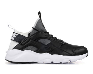 nike huarache black mens