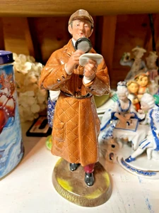 Royal Doulton Figurine The Detective Perfect Condition - Picture 1 of 6