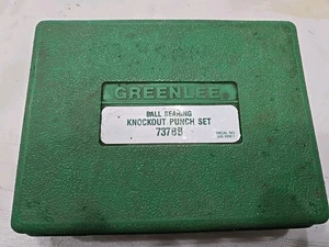 Greenlee n. 737BB - Set di punzoni knockout per cuscinetti a sfera 1 1/2" e 2" - Usato - Foto 1 di 5