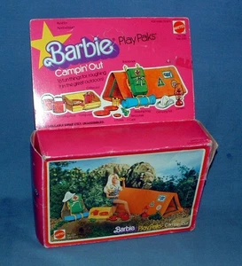 BARBIE; PLAY PAKS, CAMPIN' OUT SET FOR 12" DOLL - 1980 - MATTEL - USED W/ BOX - Picture 1 of 10