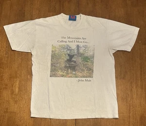 Online Ceramics John Muir T Shirt Medium 2020 The Mountains Are Calling - Bild 1 von 12