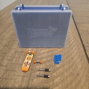 Tech Deck Plasric Case Container +Fingerboard Skateboard Colonize ALIEN WORKSHOP - Picture 1 of 4