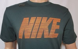 Camiseta Nike Mediana M Bloque Hyper Cell Gráfica Algodón NIKE Verde Oscuro 632526 - Imagen 1 de 4