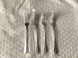 Oneida Juilliard Julliard Dinner Forks, Set of 4, NEW - Picture 1 of 4