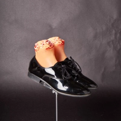 Винтажные блестящие туфли-смокинги 1980-х - Изображение 1 из 4