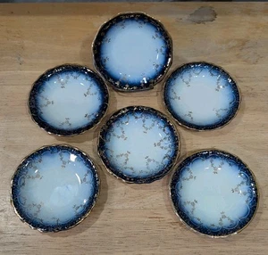 6 antike blaue Fließflecken mit Goldrand, Girlande Butterdosen - Bild 1 von 9