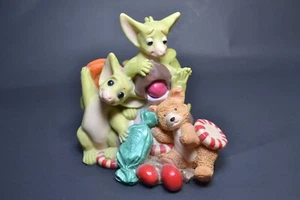 Sticking Together Candy Whimsical World of Pocket Dragons Figurine  - No Box - Picture 1 of 4