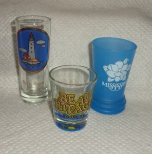 MISSISSIPPI--3 SHOT GLASSES--BEAU RIVAGE--FLOWERS--LIGHTHOUSE/BILPOXI - Picture 1 of 1