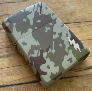Encendedor Totacco Tactical Multicam Arid Zippo - Imagen 1 de 4
