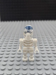 LEGO Indiana Jones Akator Skeleton Minifigure Kingdom of the Crystal Skull 7627 - Picture 1 of 2