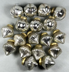 Vtg Retro Kugel Style Mercury Glass Silver Ornaments Replica Ribbed Christmas - Picture 1 of 12