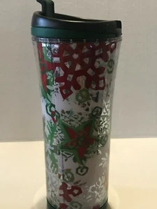 Taza de viaje de plástico Starbucks 2007 verde con patrón de copos de nieve - Imagen 1 de 5